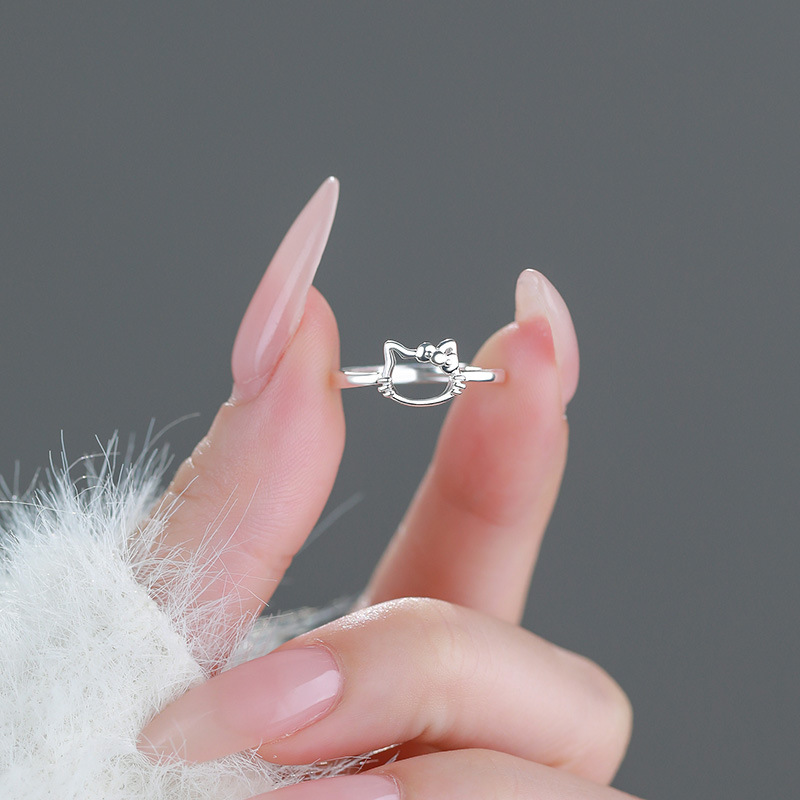 Sterling silver cat ring, cute, fun, cartoon, simple design, jewelry.