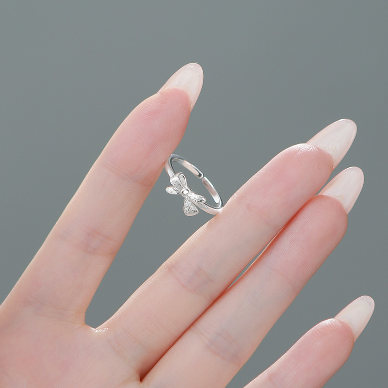 Sterling silver bow ring, fairy princess texture, three-dimensional, gentle, sweet and simple jewelry.