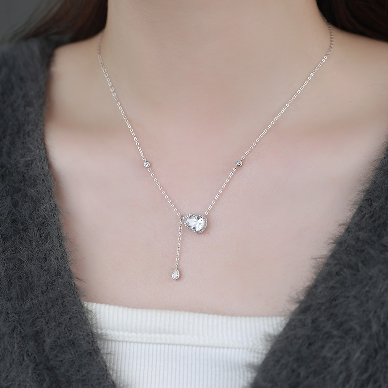 Sterling silver gourd tassel necklace, unique new style, artistic clavicle chain for women.